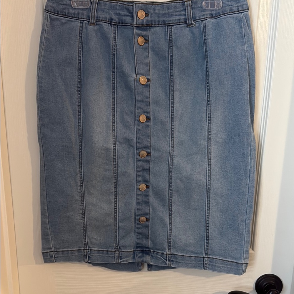 Knee-Length Denim Skirt